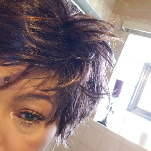 Auburn wig with gold highlights!!! - Picture 3 of 4